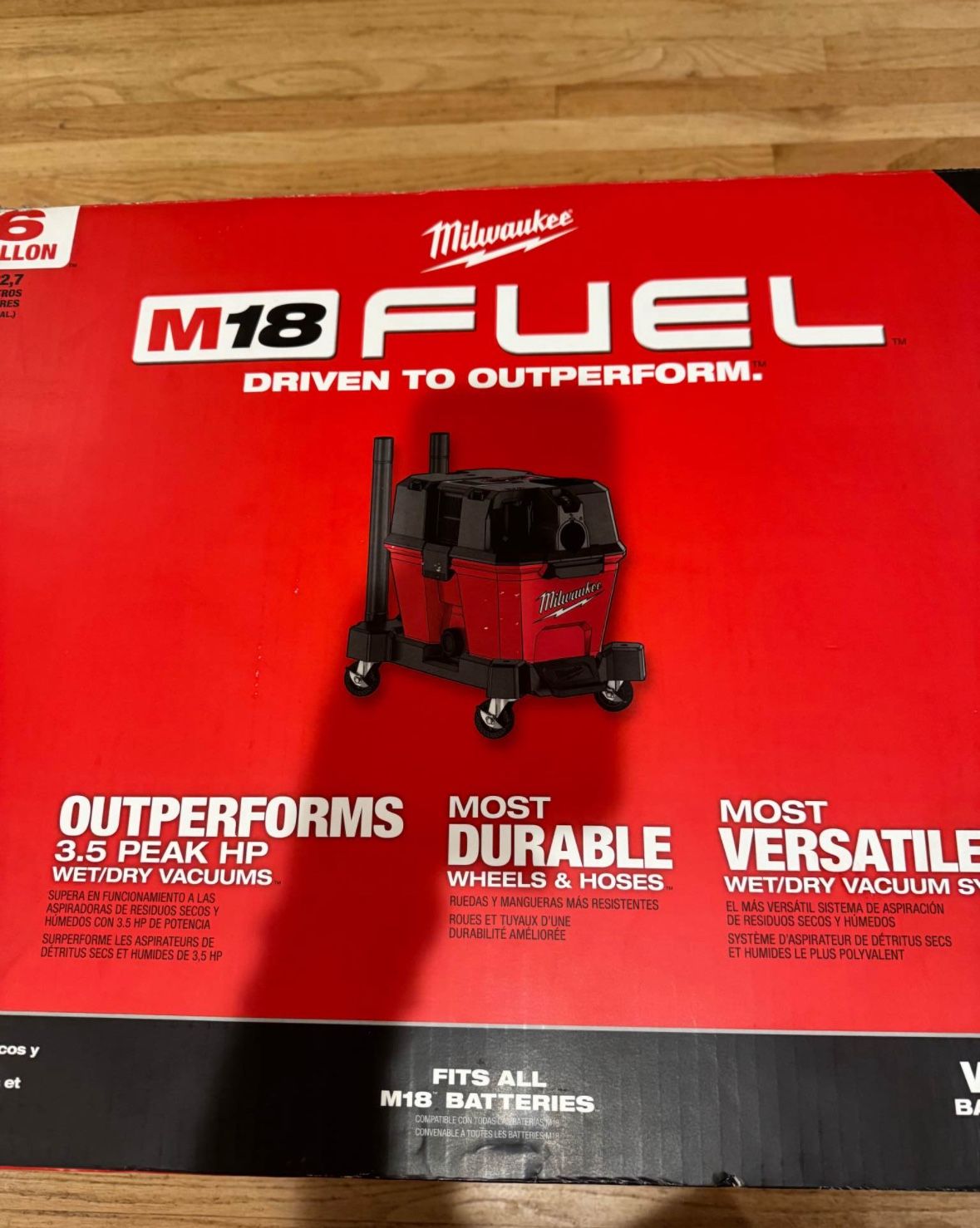M18 FUEL 6 Gal. Cordless Wet/Dry Shop Vacuum 