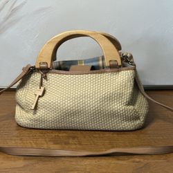 Fossil Woven Straw Satchel with Wooden Handles & Leather Strap – Boho Summer Chic
