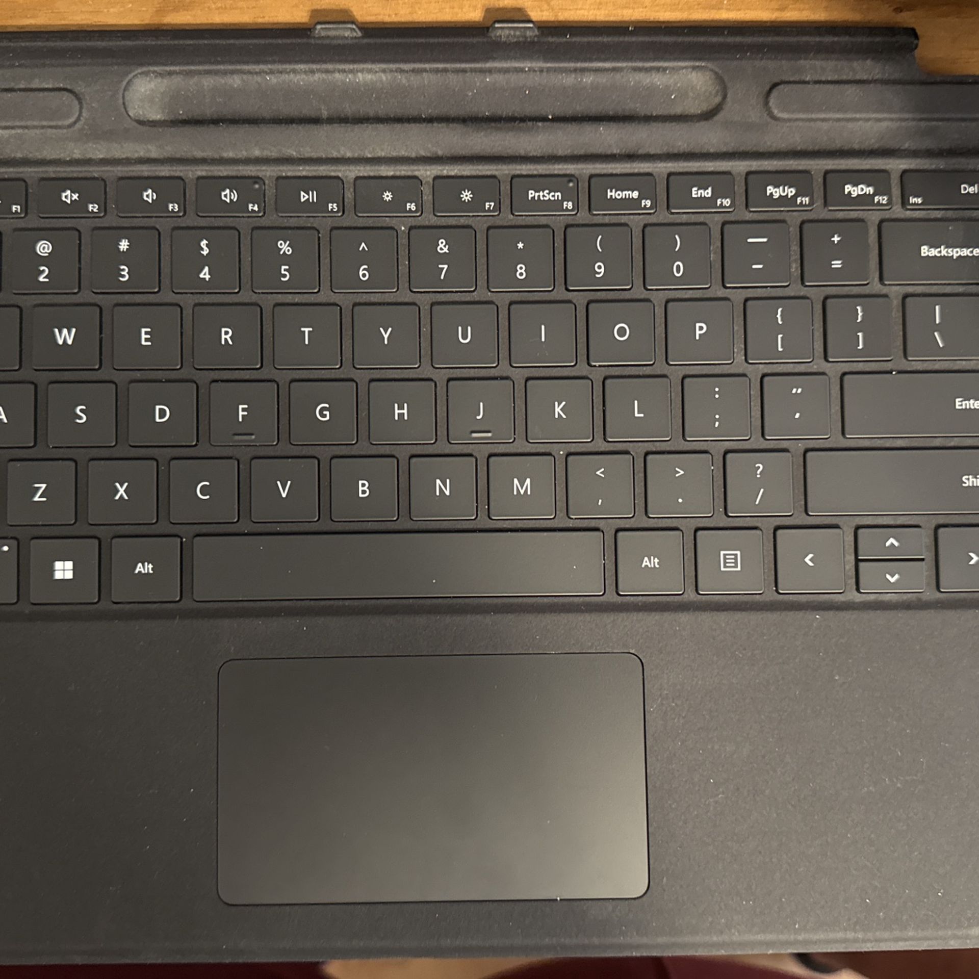 Microsoft - Surface Slim Pen 2 and Pro Signature Keyboard for Pro X, 8, 9 - Black