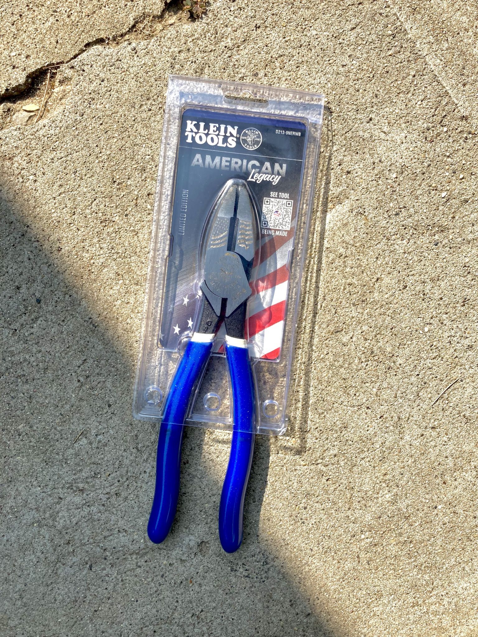 New Klein American Legacy Collector Series Limited Edition Lineman Pliers
