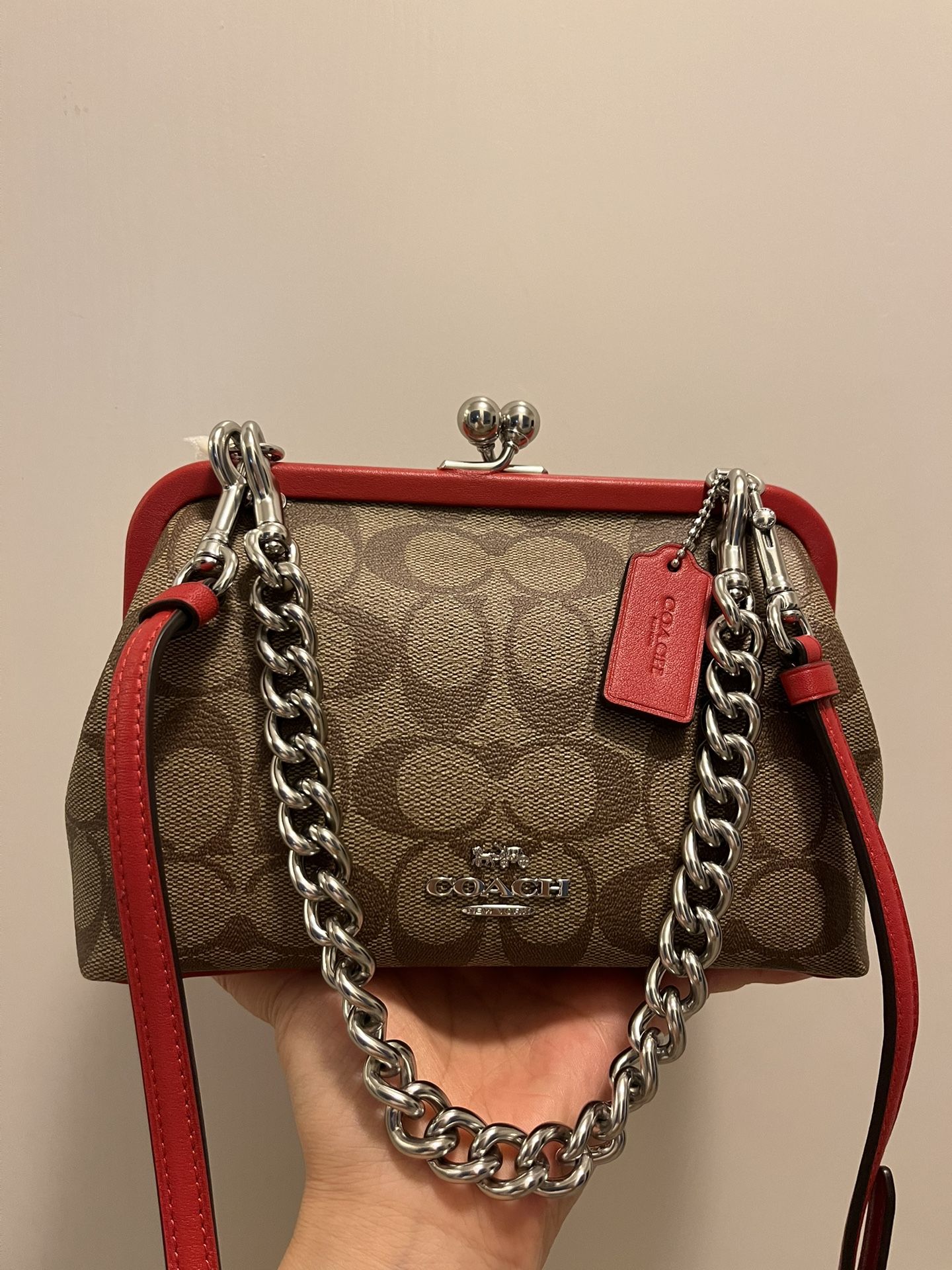 Coach Nora Kisslock Crossbody Signature Canvas $424 NWT