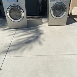 Stack up washer and dryer