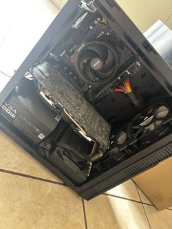 GAMING PC  specs listed  in photos
