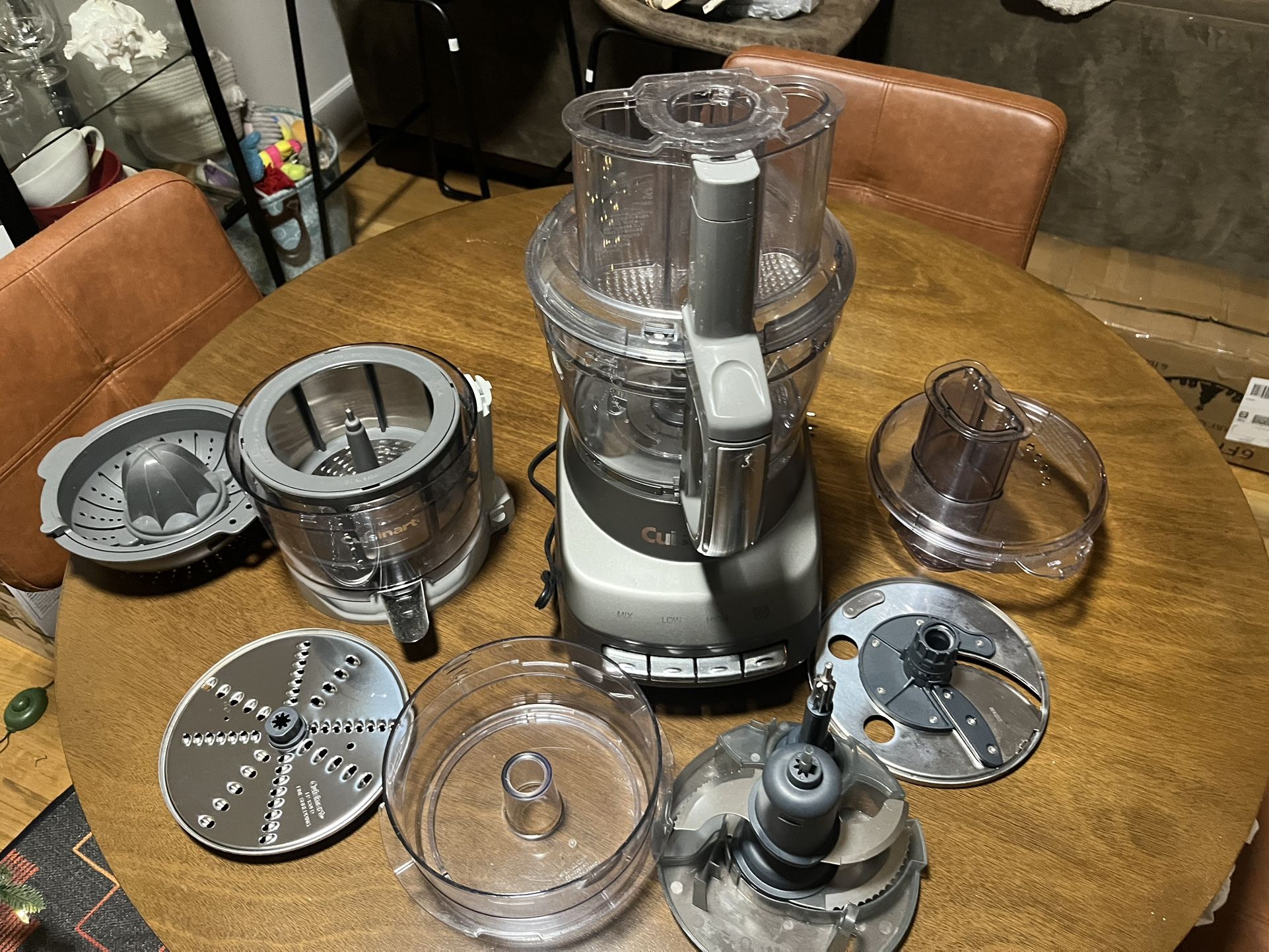 Cuisinart Food Processor And Juicer Attachment 