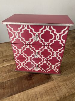 Desk organizer or jewelry box