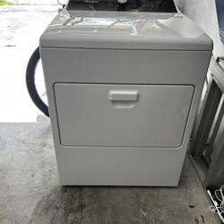 2023 Whirlpool Dryer $200 OBO 