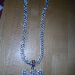 Iced Out Cuban Link Chain  14mm 24 Inches