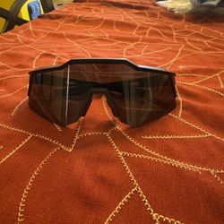 100% sunglasses (never worn) speedcraft xs
