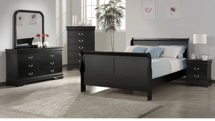 Classic full or Queen black bedroom Set