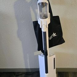 Shark Detect Clean & Empty