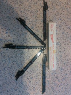 Vintage Milwaukee Deluxe Roughing in sawzall/reciprocating saw blades.