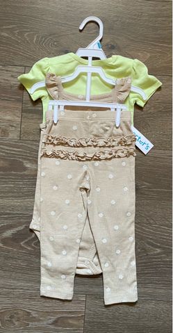 Carters  Girls  3 pcs. Set