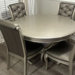 Elegant Round Dining Table Set – Silver Finish, 4 Chairs