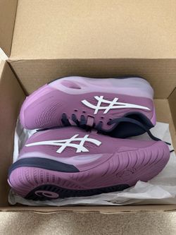 New ASICS Gel Resolution X in purple. Size 6 Wide. No box.