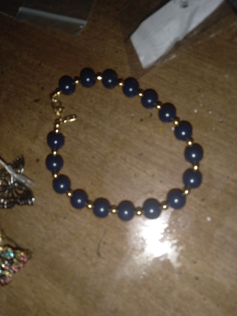 Blue Beaded Avon Bracelet 