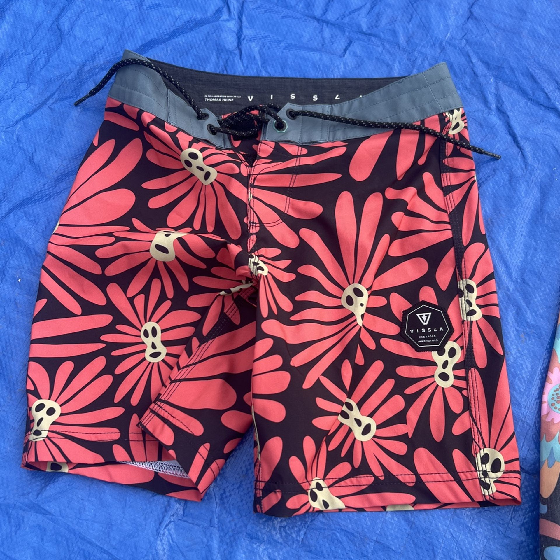 New Vissla Swim Shorts 