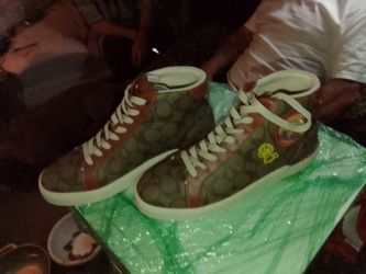 Coach Signature High-Top Sneakers with snoopy patches