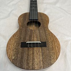 KoAloha Mango Tenor Ukulele 2023