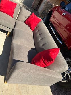 Sectional sofa couch