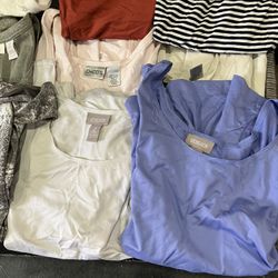 Ladies Size L   Name brand Sleeveless Tank Tops