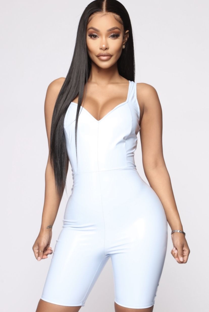 FASHION NOVA ROMPER