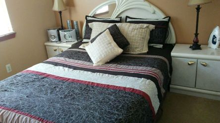 Queen Bedroom set