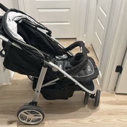 Graco stroller With Infant Car Seat And Toddler Car Seat