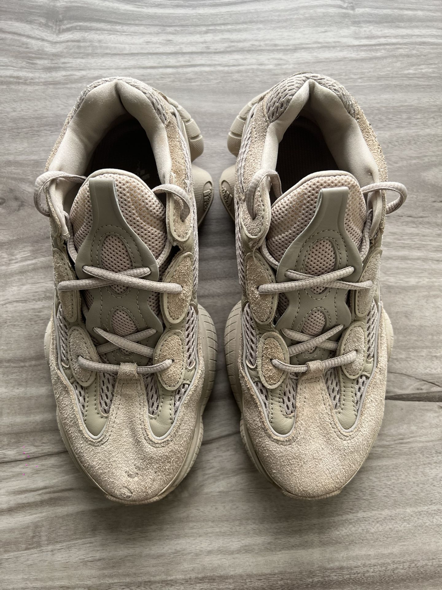 Size 7 Men’s/ 8.5 Women’s adidas Yeezy 500 Taupe Light