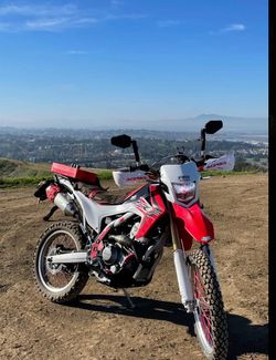 Duel sport motorcycle dirtbike