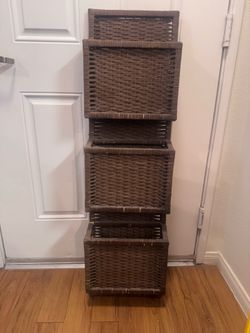 Wall Magazine Wicker basket