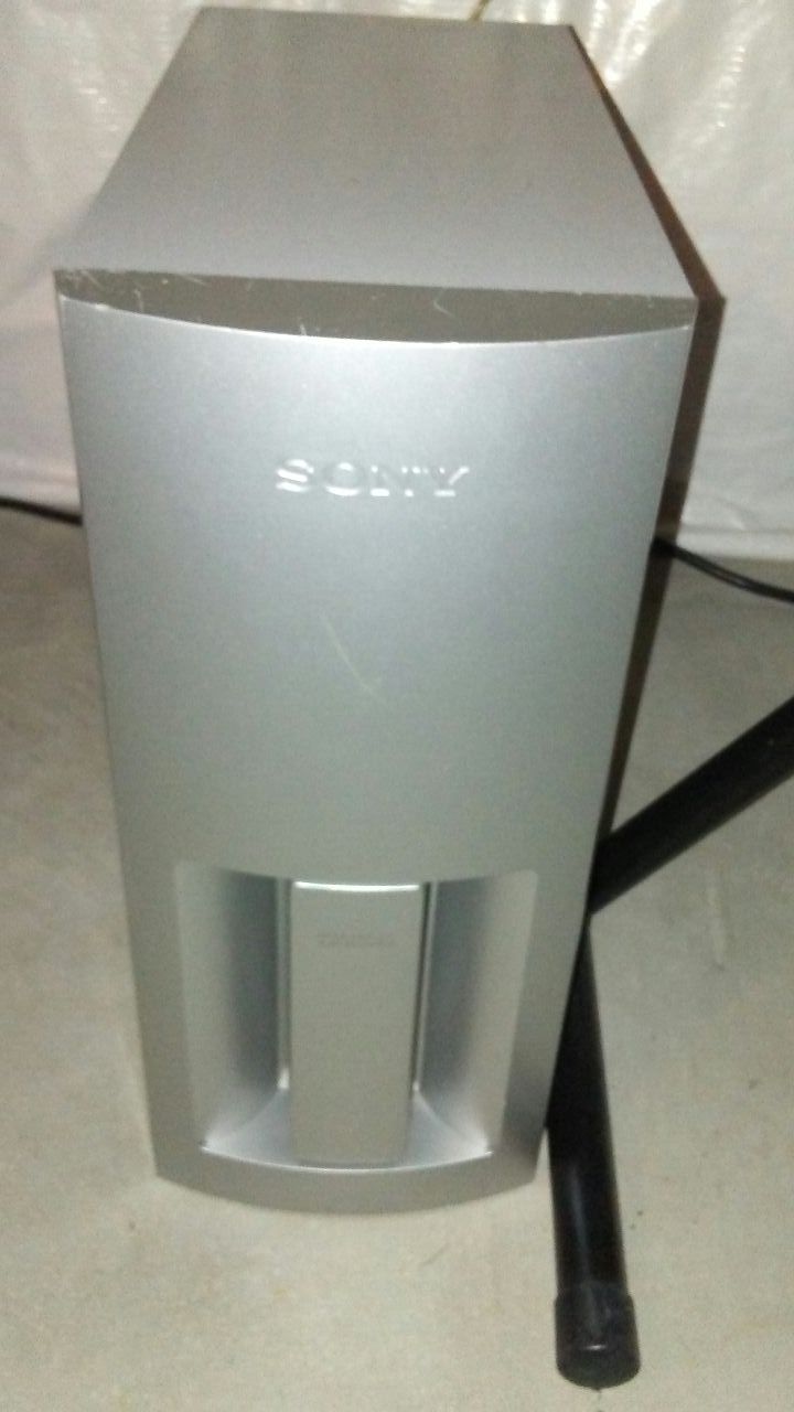 SONY SS-CNP95 Center & 4 SS-MSP95 SURROUNDS