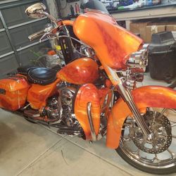 2005 Harley Davidson Electra glide Screamin eagle 4500 miles garage kept