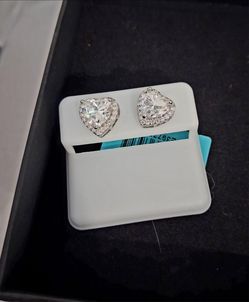 4.36 CT HALO CUT, DIAMOND HEART SHAPED EARRINGS
