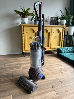 Dyson Animal 3 Vacuum