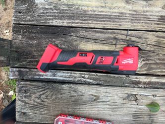 Milwaukee M18 Cordless Oscillating Multi-Tool