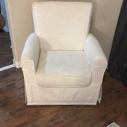 Rocking Chair - Swivel  29in W X 30in D X 35 L
