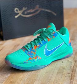 Kobe 5 NY vs NY  size 10