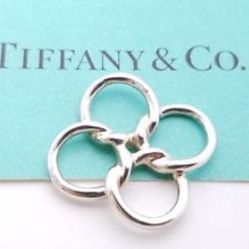 Tiffany & Co Quadrifoglio Pendant