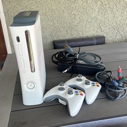 XBOX 360 console