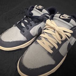 Nikes brand new never worn size 9.5 40$