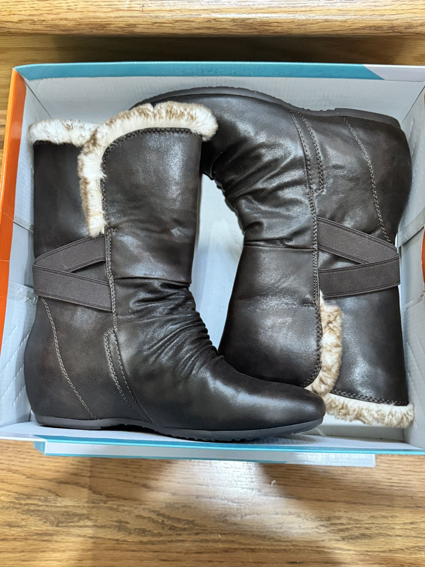 Baretraps Dark Brown Boot