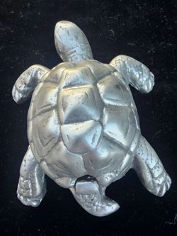 $15.00 - Turtle Trinket Box, Pewter Finish/Intricate Design Accents - Multifunctional Uses!