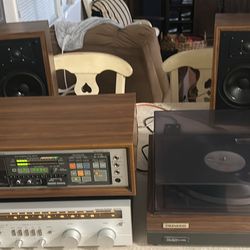 Vintage Stereo Components 