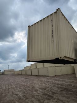 WIND & WATERTIGHT 20’ & 40’ SHIPPING CONTAINERS!