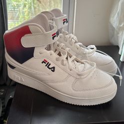 FILA Men’s Sneakers Size 11