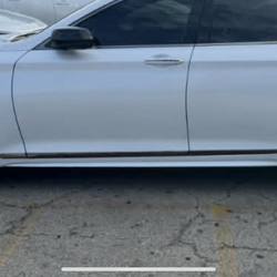 22 inch Rucci with good tires .. Staggered