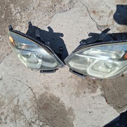 💲💲2016-17 CHEVY EQUINOX FRONT HEADLIGHTS 💲💲