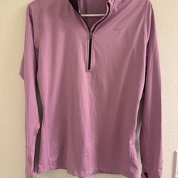 Women’s Nike long sleeve top
