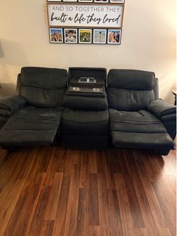 Ashley furniture Reclining Couch and loveseat