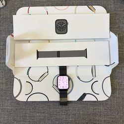 Apple Watch 8